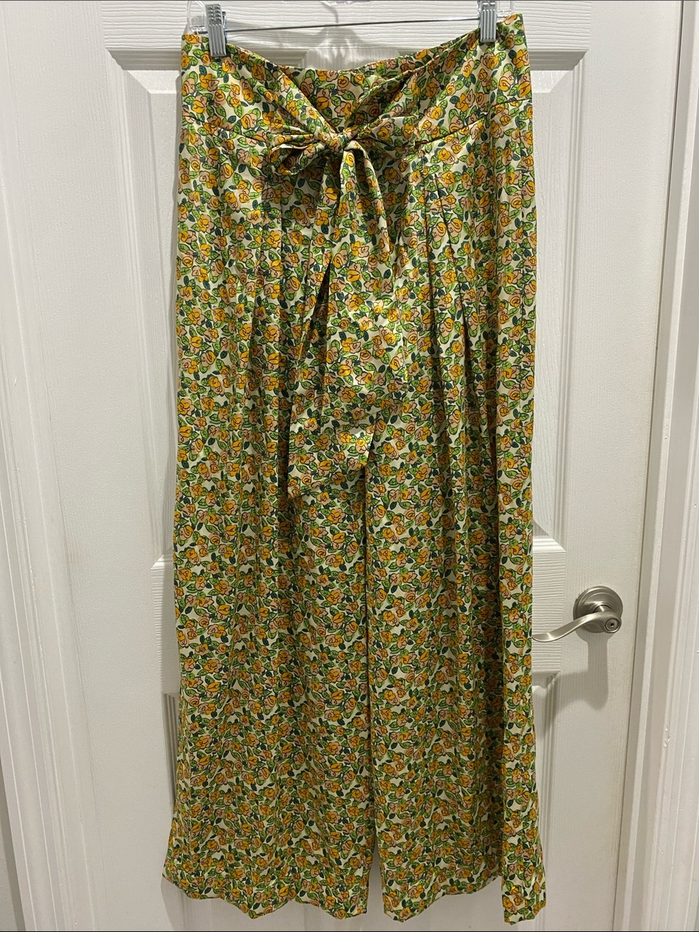 Floral Tie-Waist ZARA Pants in Mustard Yellow & Green 🌼💚🌼